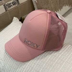 Roxy Blush Pink Mesh Cap
